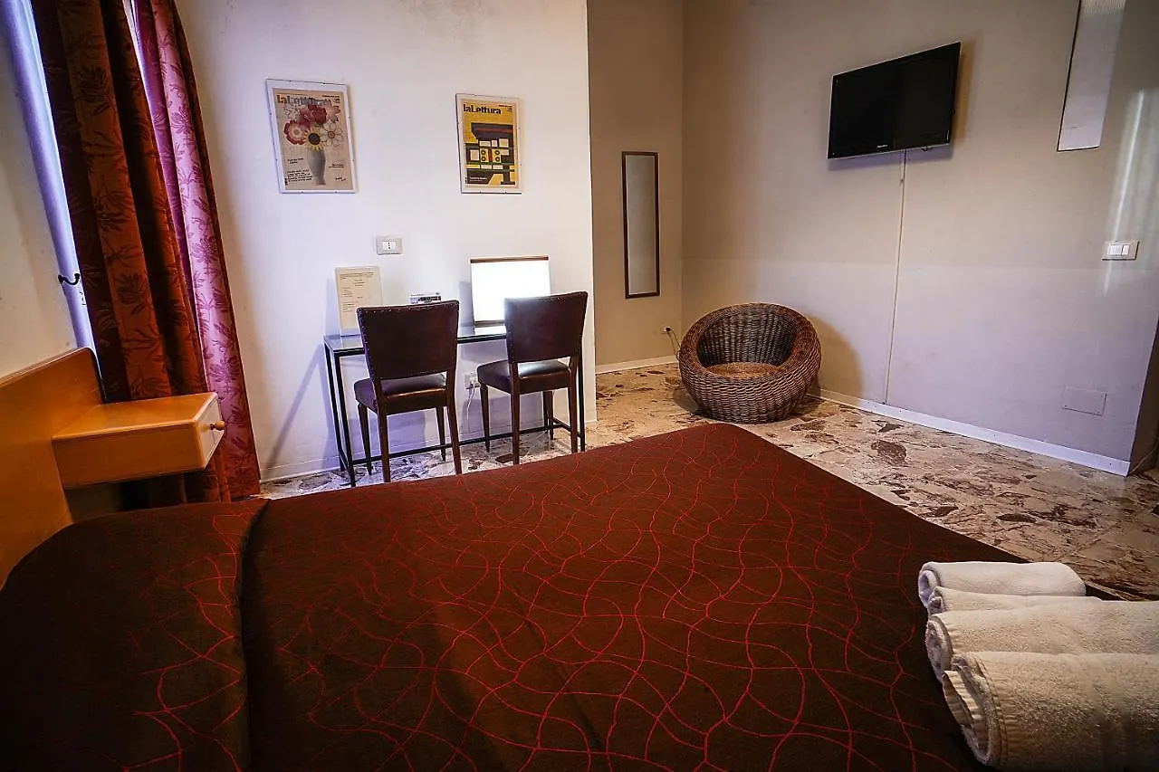 Hotel Casa Lerux Agrigento 3*,  Italia